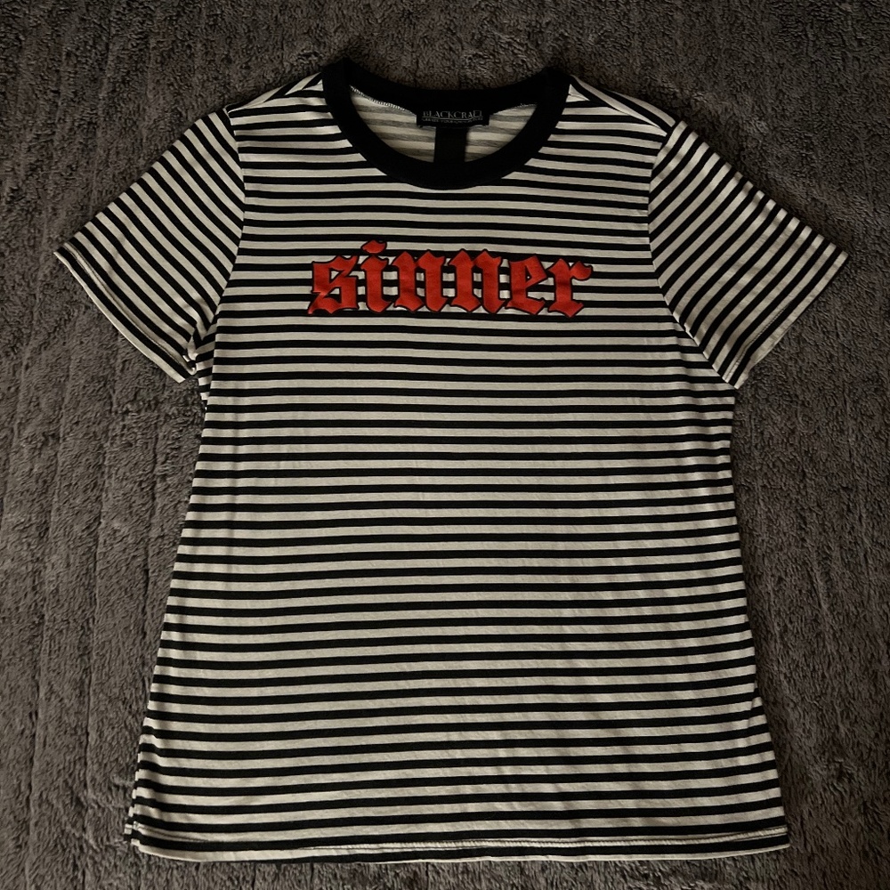Black Craft Cult women’s size large T-shirt
